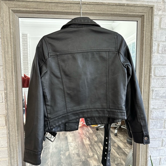TOPSHOP FAUX LEATHER MOTO JACKET - Picture 3 of 3